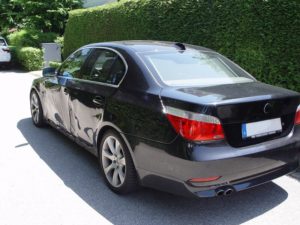 BMW Seitenschaden Baumaschine Totalschaden