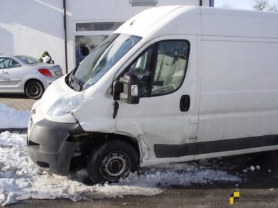 Peugeot Schaden Seitenansicht