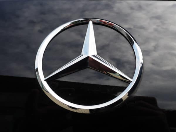 Mercedes-Benz Fahrzeughersteller