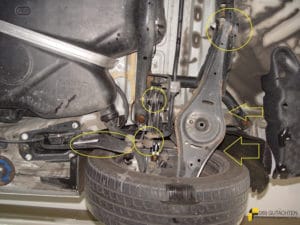 VW Golf Kombi Heck Fahrwerk Schaden Detail